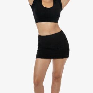 Icon Apparel Textured Stretch  Mini Black Skirt size M/L